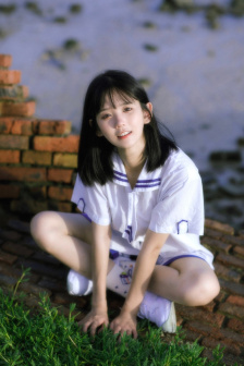 可以上女性角色的游戏